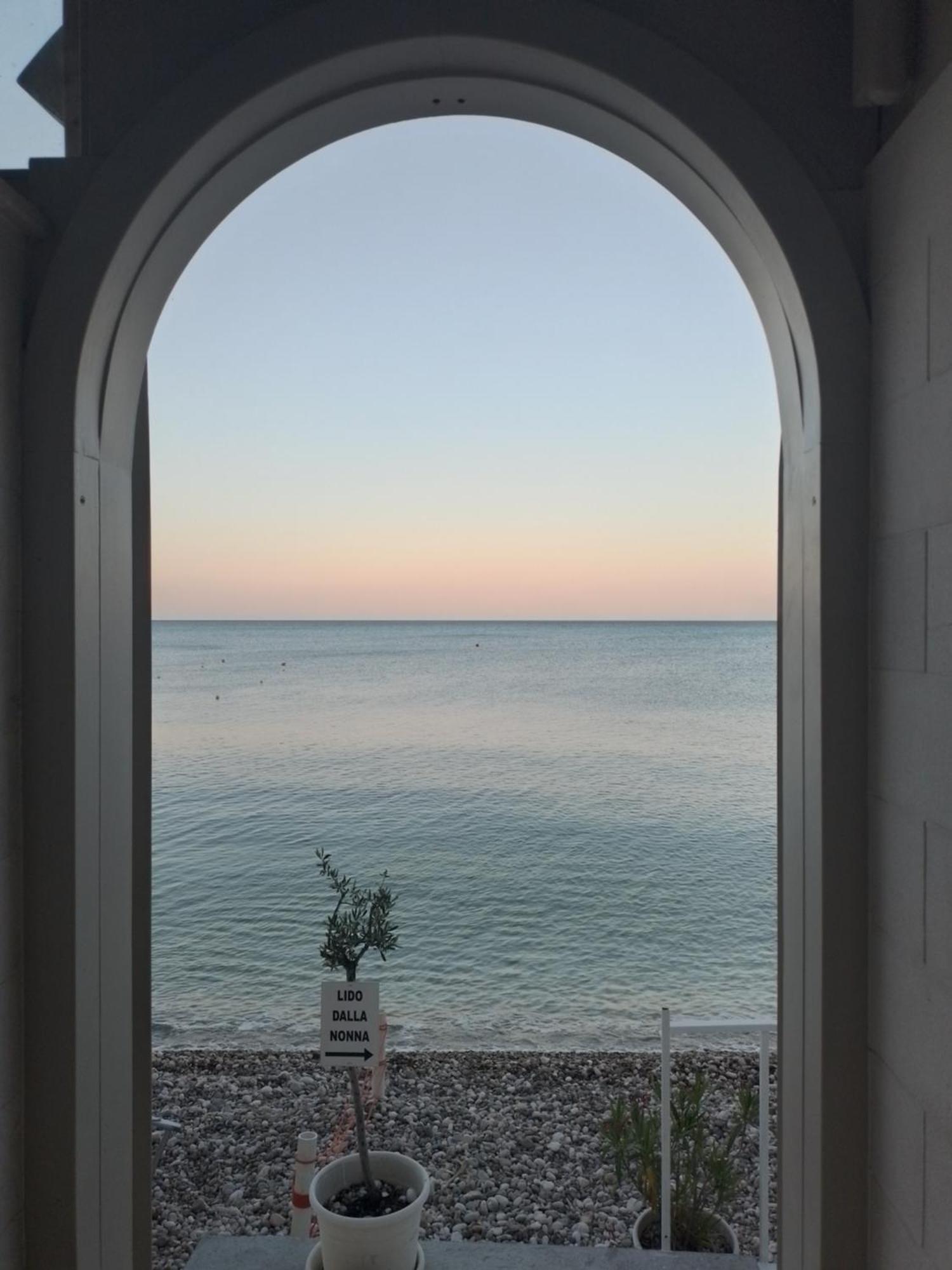 B&B Dalla Nonna Mattinata Esterno foto